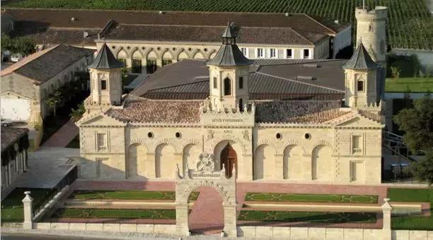 三大酒庄波尔多,拉菲被收购