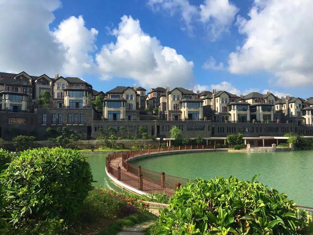 东莞莲湖山庄别墅楼盘,东莞莲湖山庄别墅最新推荐