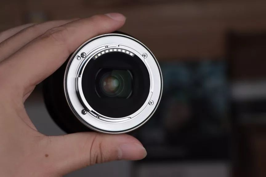 腾龙35-150mmf22.8二代z卡口,小身子大能量