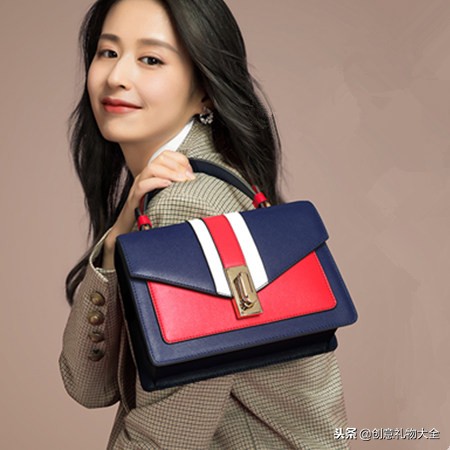 圣诞节礼物送女友实用,圣诞节送给女朋友什么特别的