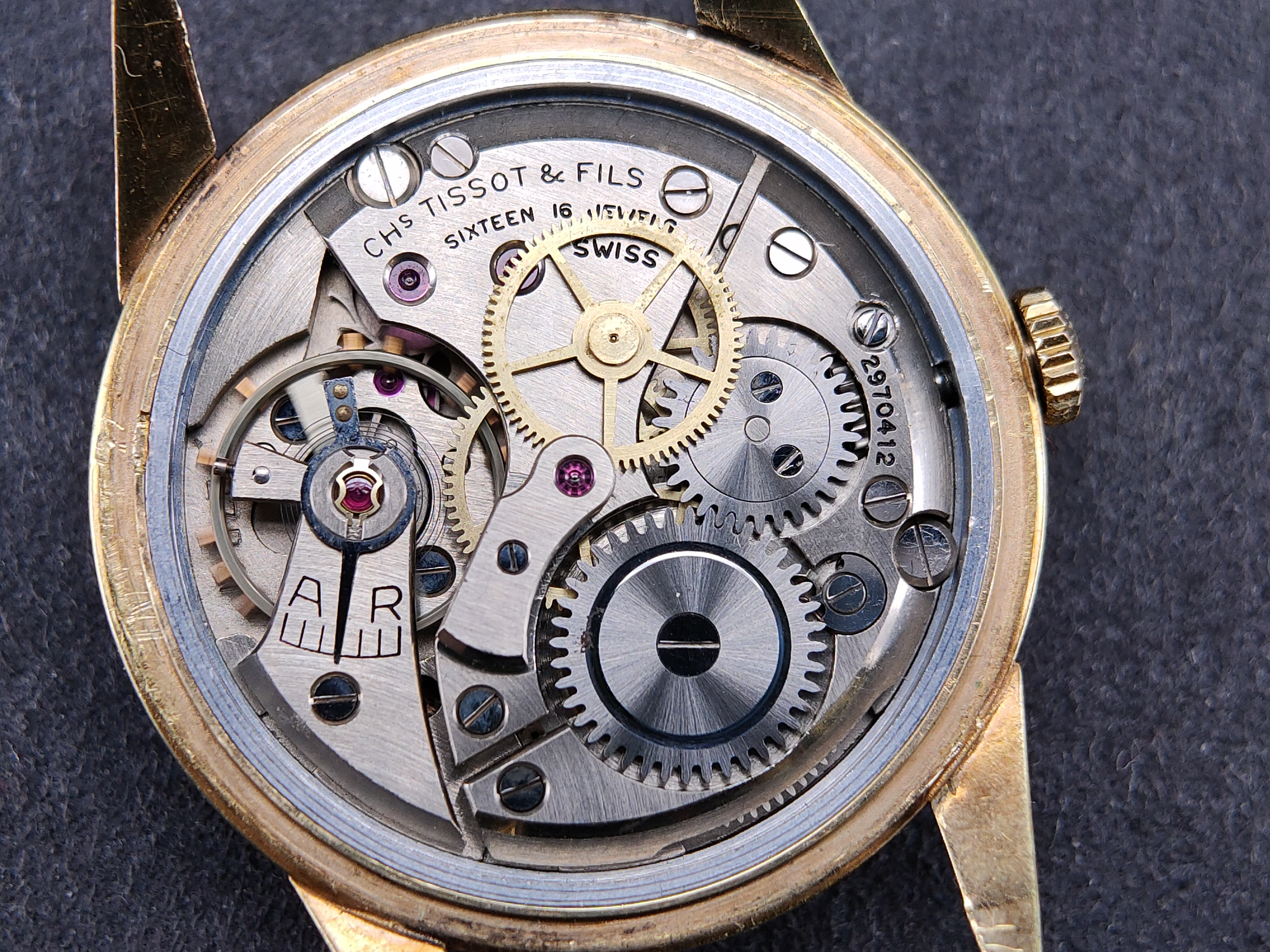 天梭哪款适合27岁男士,天梭哪个系列比较经典