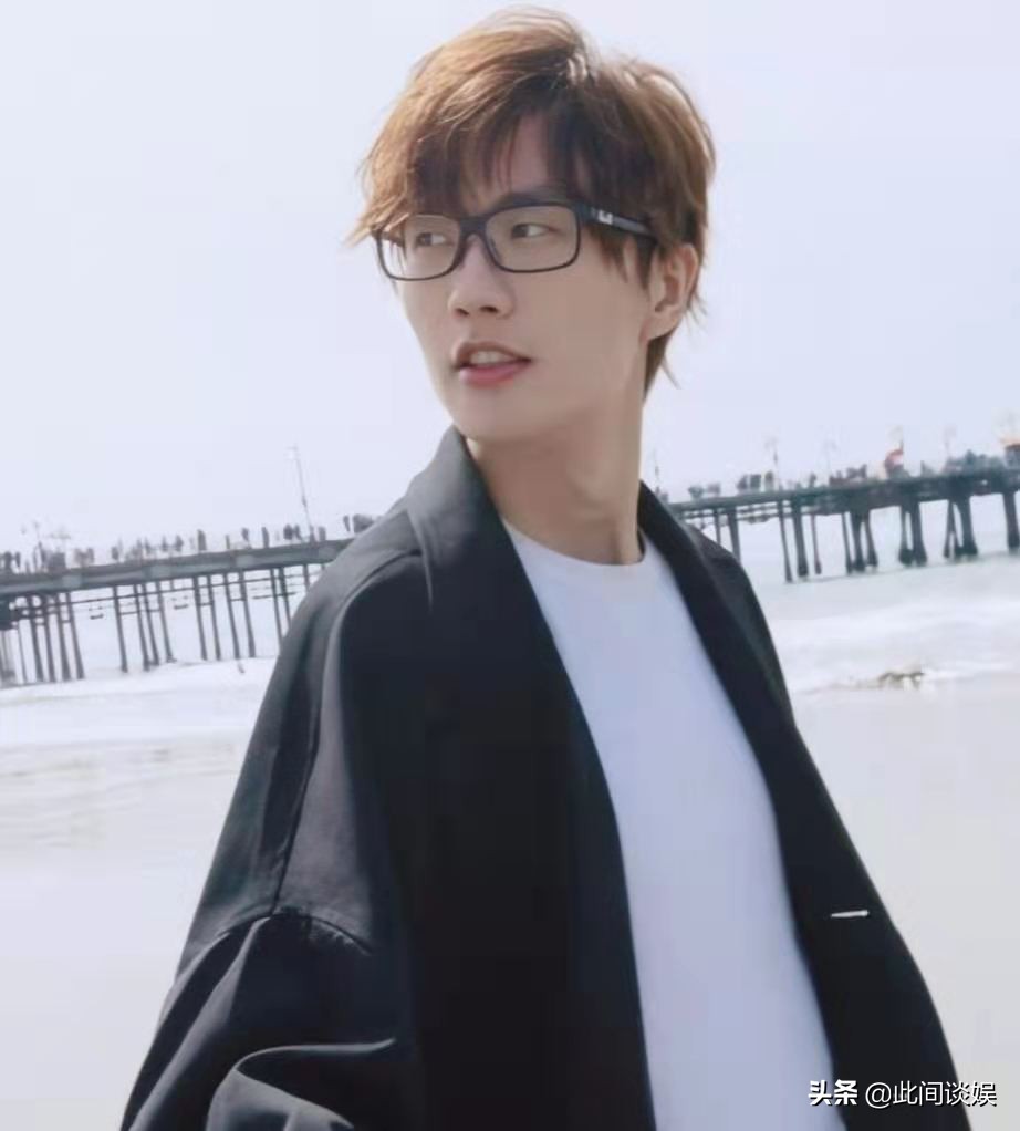 璁稿旦闆呬織鍏辫祻閫犲瀷,璁稿旦鍥介閫犲瀷鍥剧墖