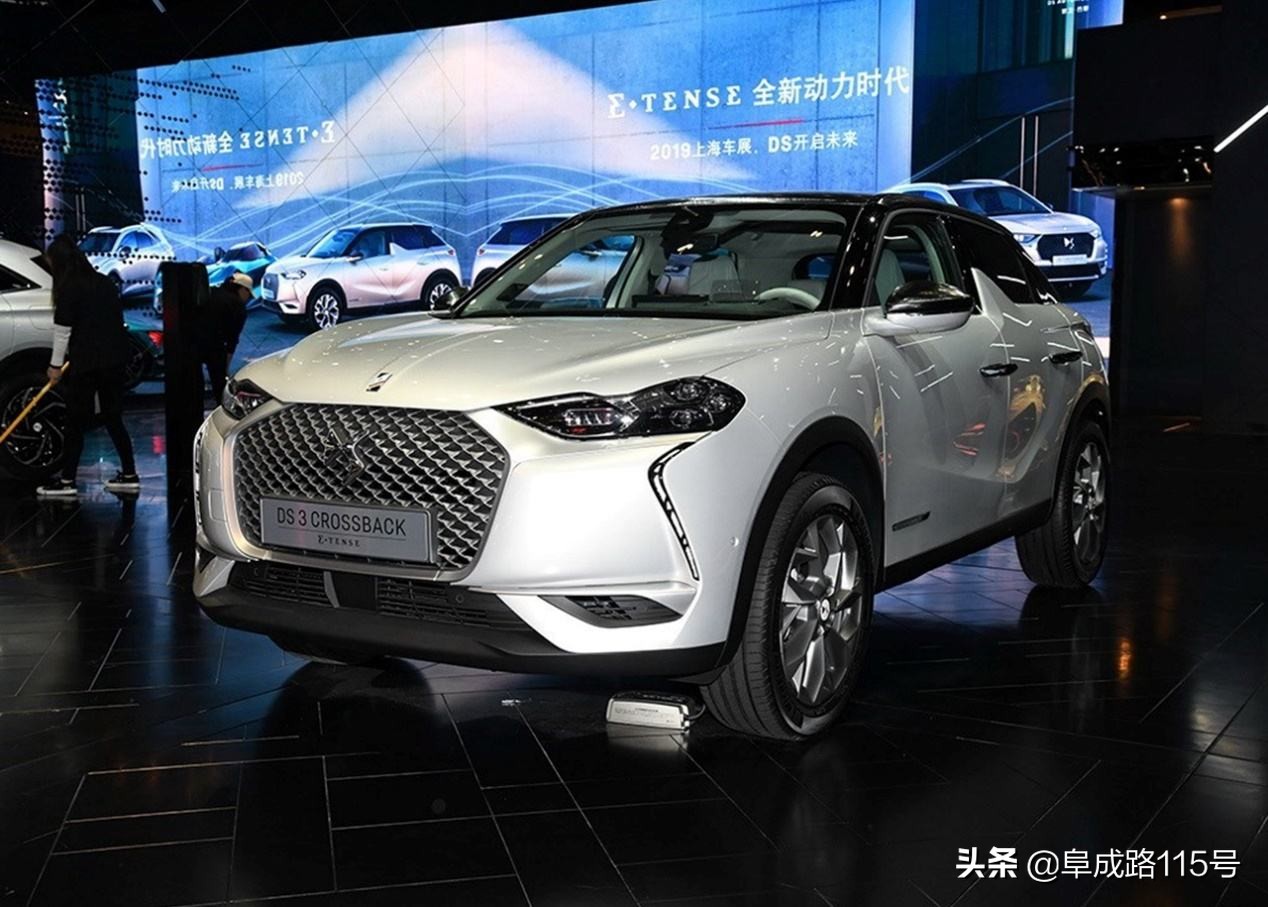 奶帅的面孔，裸眼3D的内容，一身名牌的e2008缺点究竟在哪