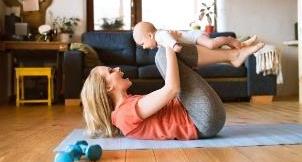 产妇刚生完肚子里全是气怎么办,产妇生完孩子肚子里有个疙瘩