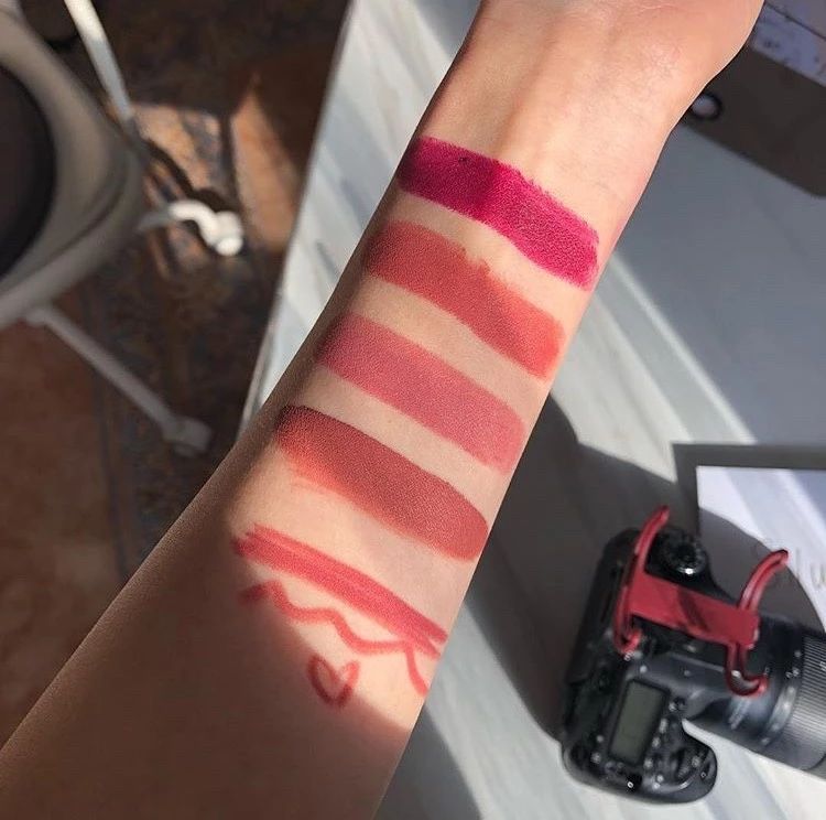 快时尚彩妆是什么,快时尚品牌店是正品吗