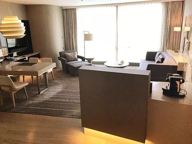 苏州金鸡湖国际购物中心,苏州吴中区凯悦酒店