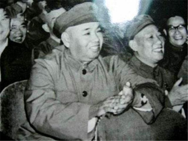 世友灼灼其华,世友名字怎么样