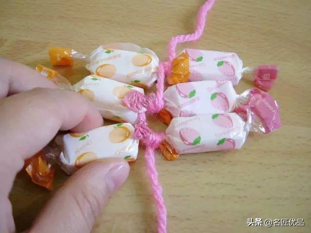 元旦手工彩纸鞭炮,元旦节手工鞭炮