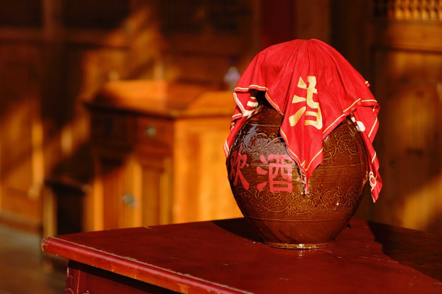 古人喝一口酒,古人喝的酒和现在酒哪个好喝