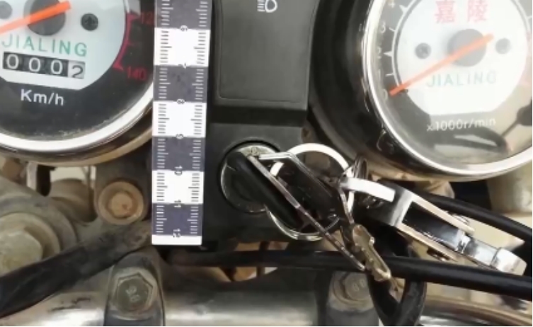 2019年最悲惨的车祸真实事件,一场车祸揭开隐藏7年的秘密