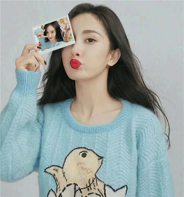 鞠婧祎新剧穿搭look,鞠婧祎穿大红色衣服图片