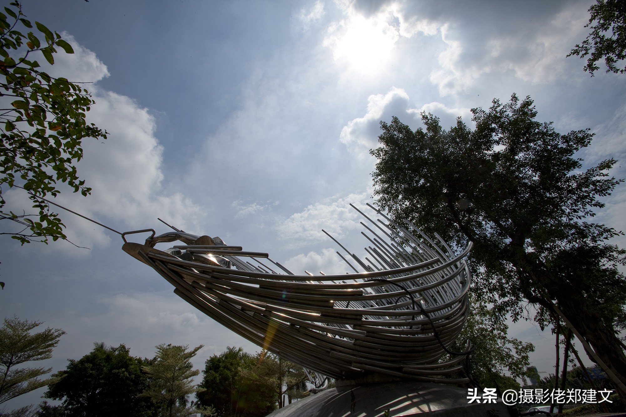 广东奥林匹克体育中心在翻新了吗,昔日奥运冠军现状