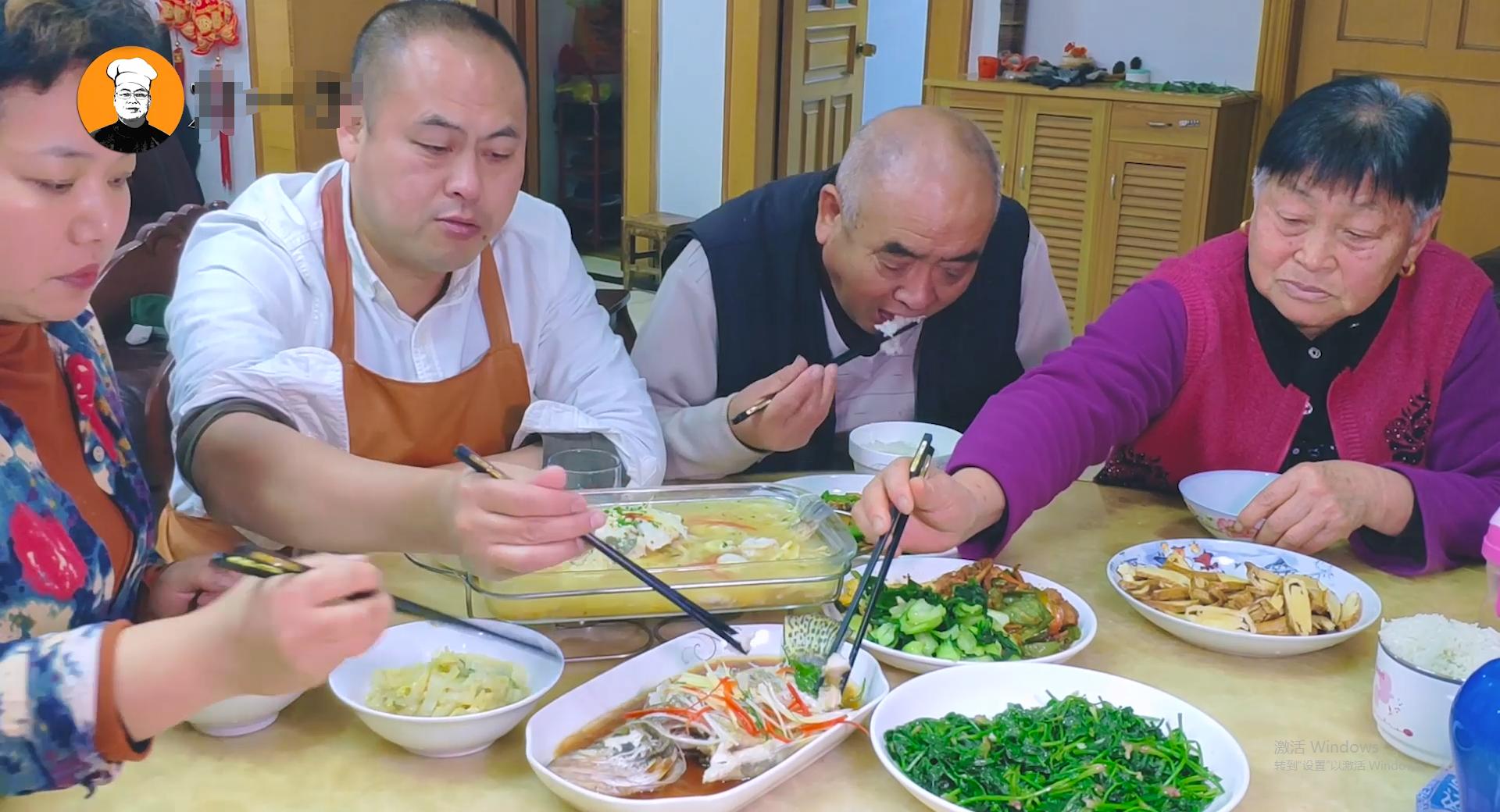 清蒸鱼几分钟又嫩又好吃,清蒸鱼怎么做好吃掌握5点小窍门
