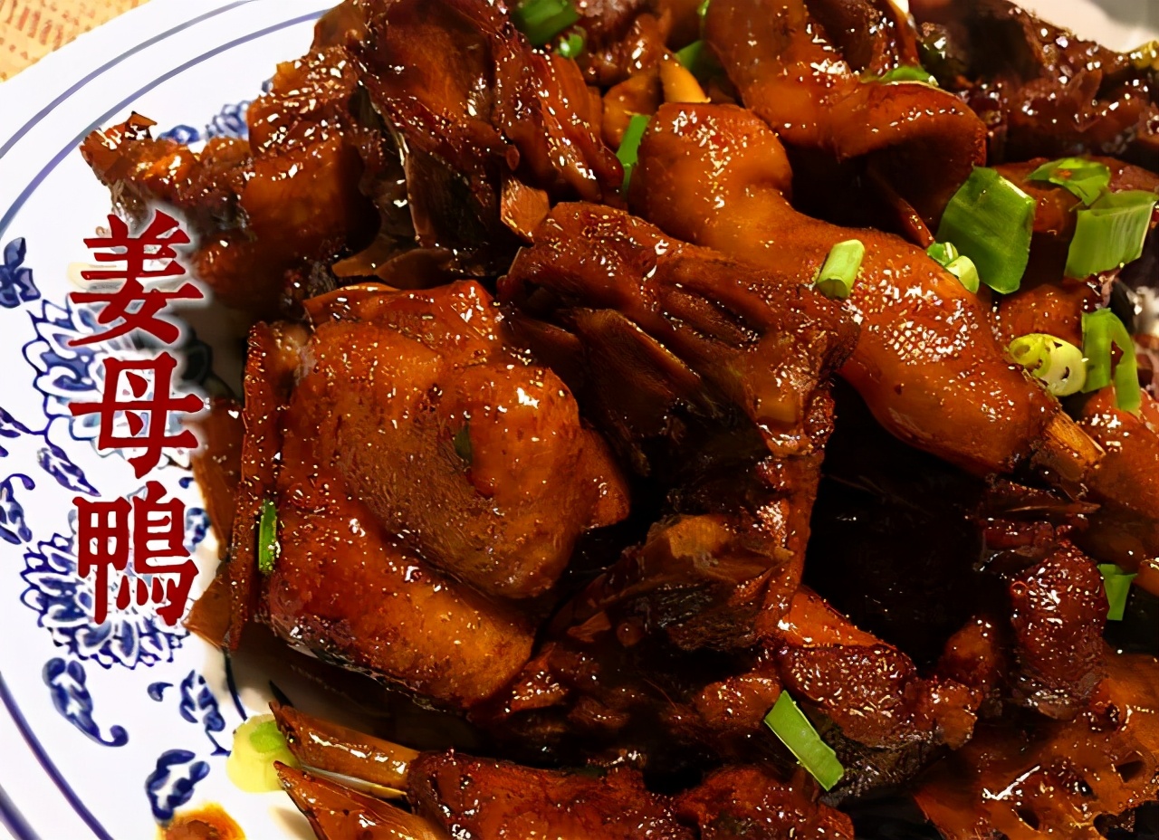 潮爸家7月17日午餐记录，武汉光谷红鼎豆捞吃火锅，牛羊肉涮起来