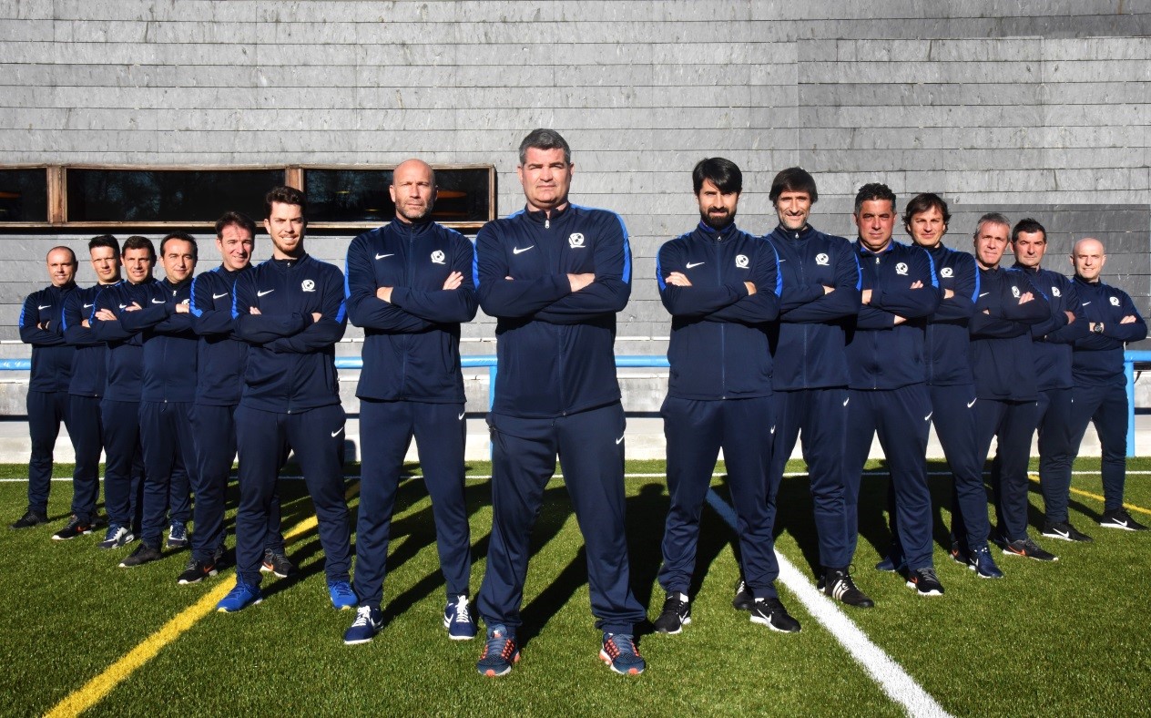 恒大足校2019火热进行,恒大足校精英训练计划