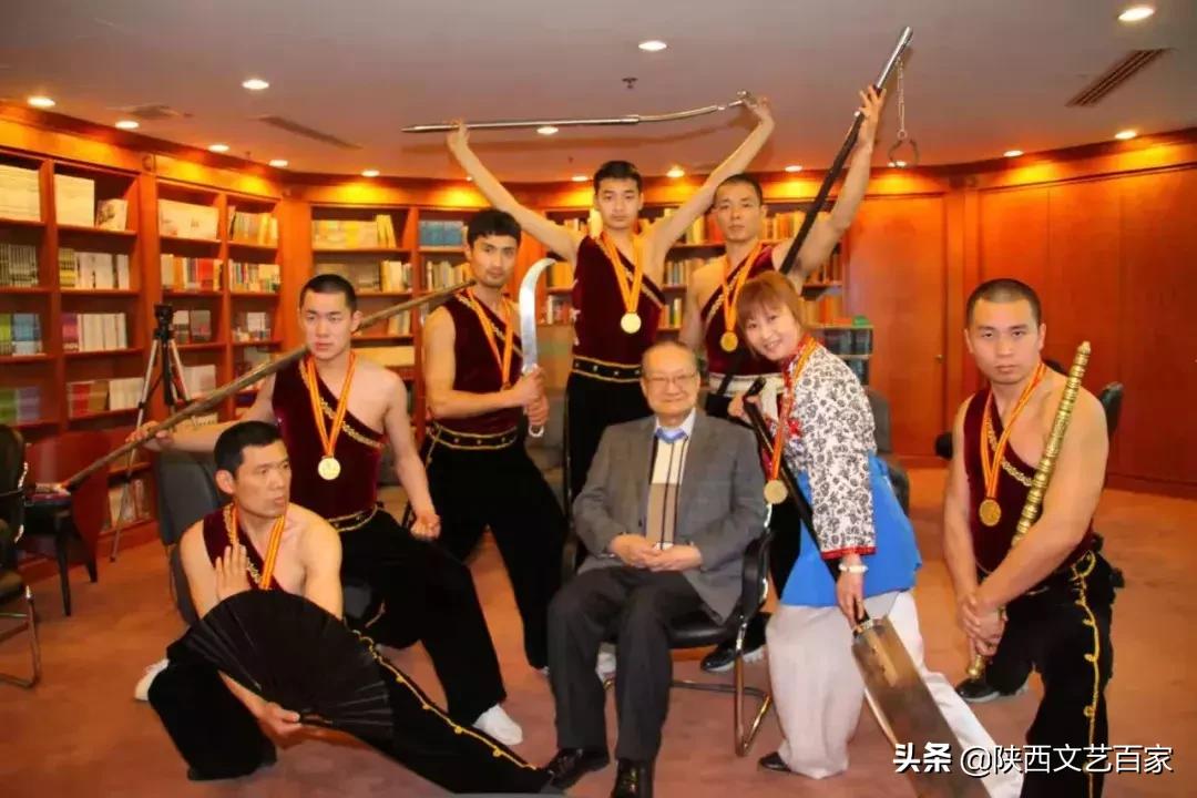 金庸回放完整版,金庸讲述视频