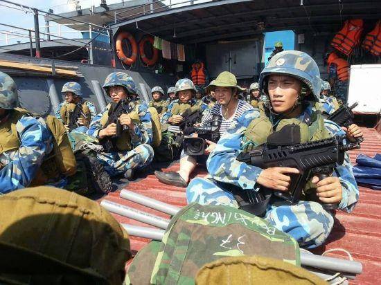 越南*队军**近年疯狂采购,新引进火箭炮射程150千米,不输03式远火