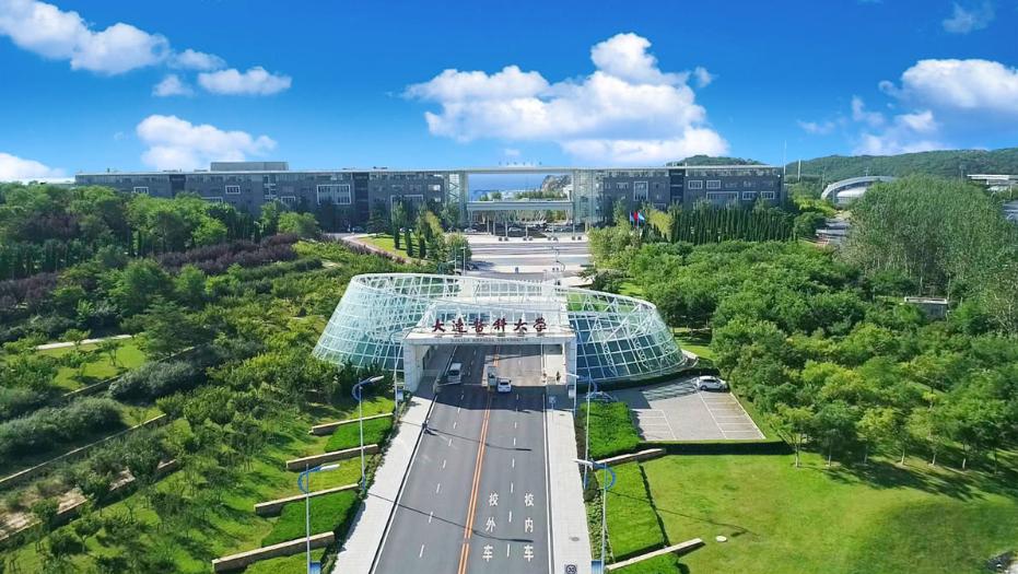 2021高考严重“断档”的医科大学，录取位次直降4.7万，考生开心