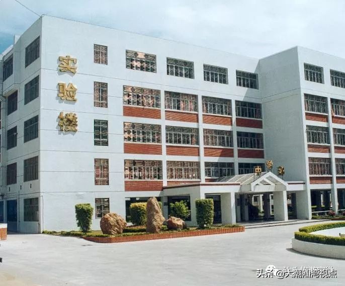 请收下我的名片,请收下我的名片英文