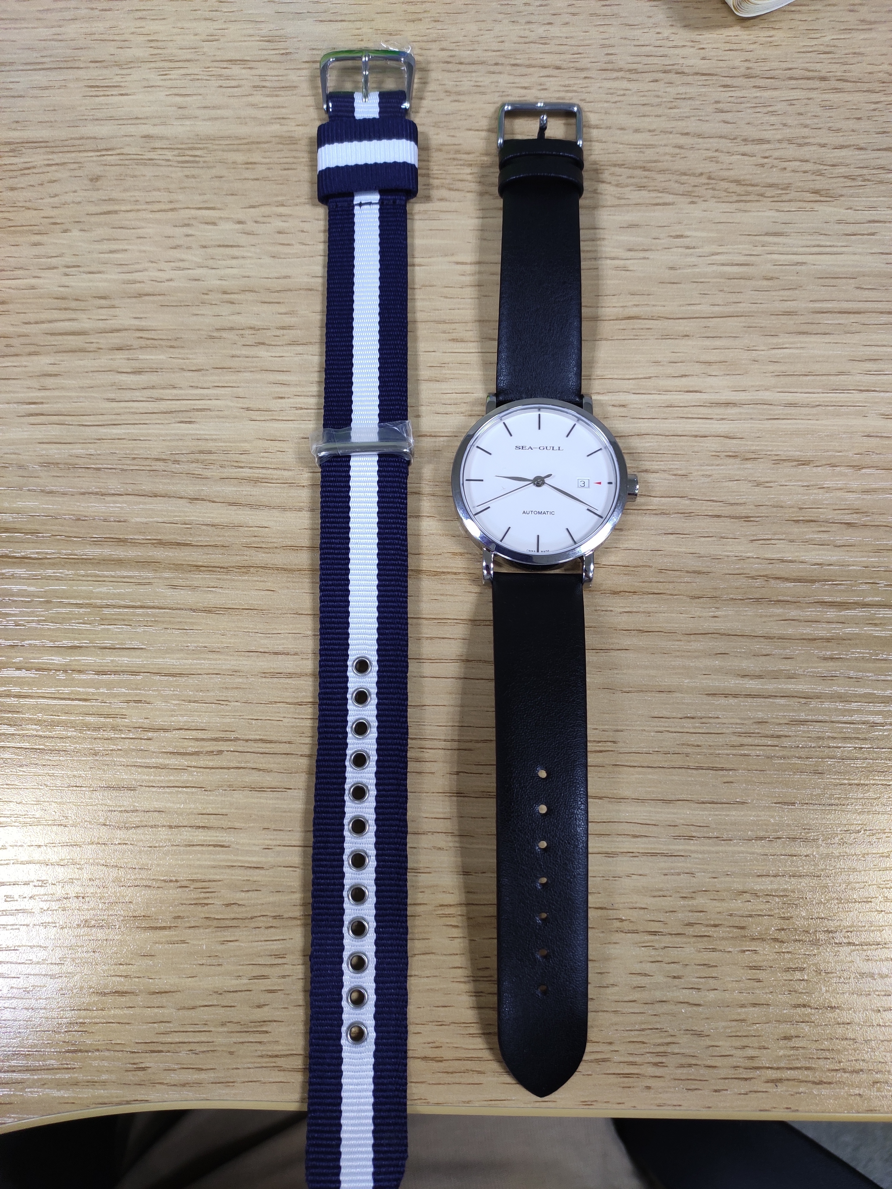 野狼机械表对比海鸥机械表,西铁城机械表和海鸥机械表哪个好