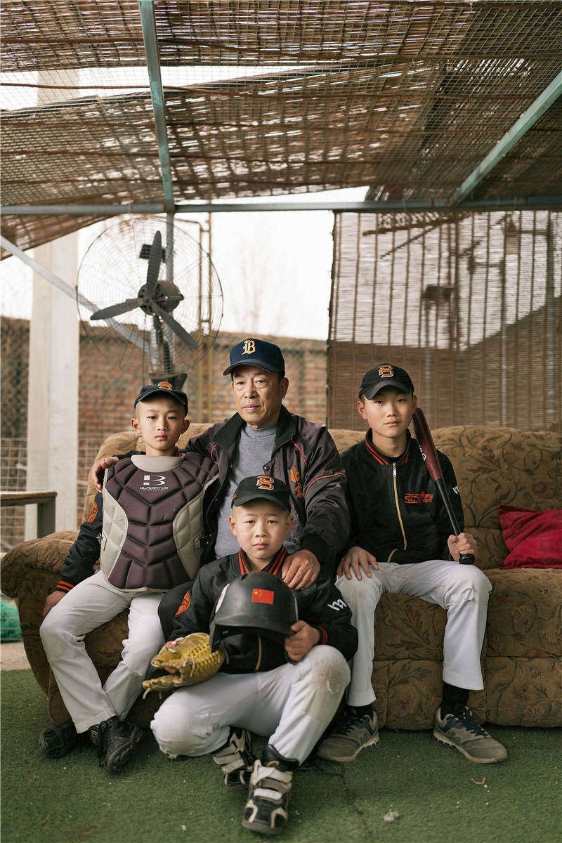 调查留守儿童的结论,格斗孤儿和棒球孤儿