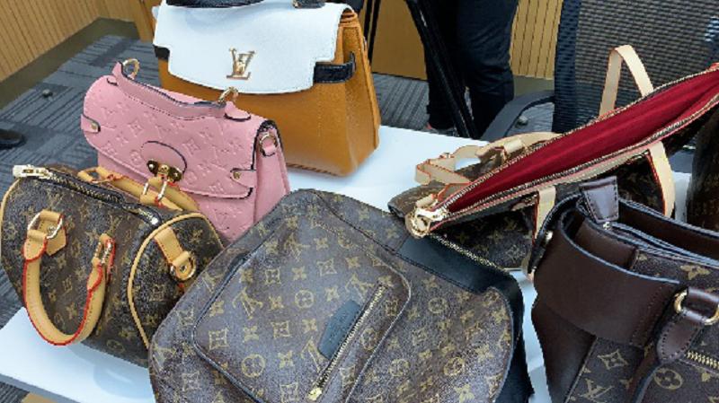 上海查获2亿元特大假酒系列案,售卖假lv被起诉