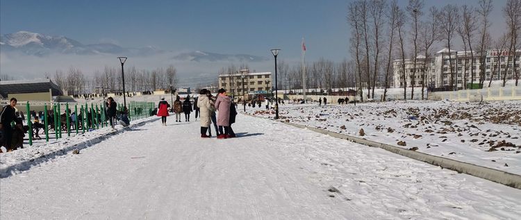 顶风冒雪抗严寒，战天斗地忍饥饿-布拖纪实