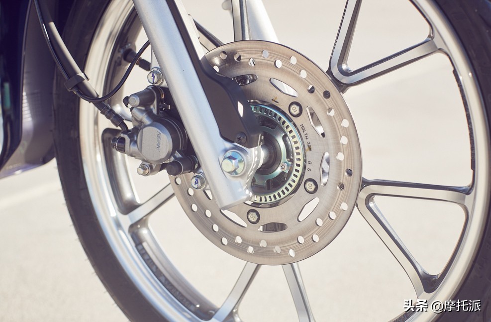 你知道“情人”最多的摩托车吗？对，就是那个卖出1亿辆的家伙