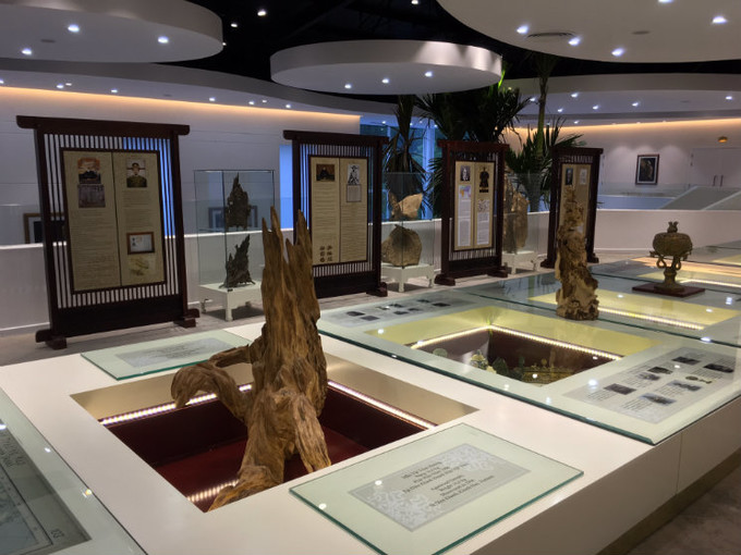 去越南买什么烟 (去越南旅游能买什么东西)