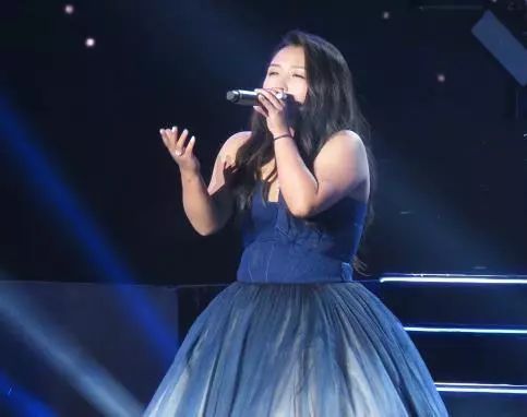 大型尴尬！一件山寨货四连撞，明星工作室都不通网吗？