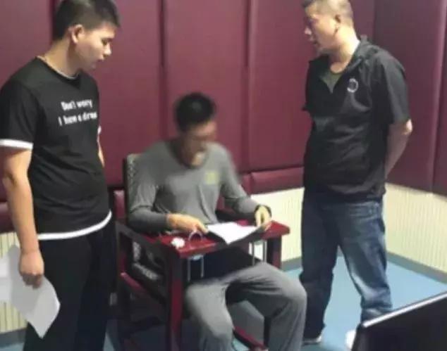 男子花1万网购冰墩墩收到包裹,男子花重金包装后疯狂揽财30亿