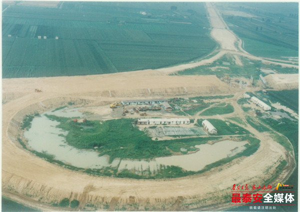 一条条公路,一条条公路纵横交错