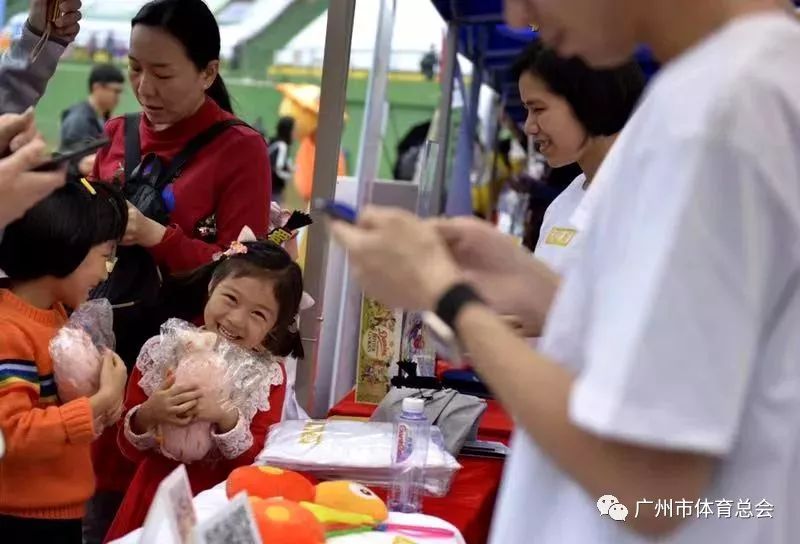 千村足球赛直播,广州千村杯足球赛