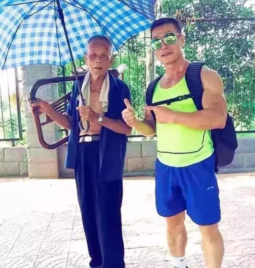 黄宗泽吴卓羲苗侨伟tigerstalk,苗侨伟黄宗泽谁漂亮