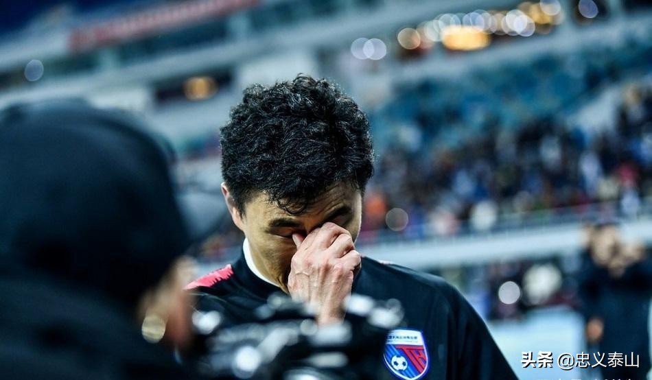 足球报专访李玮锋,李玮峰第一次踢世界杯