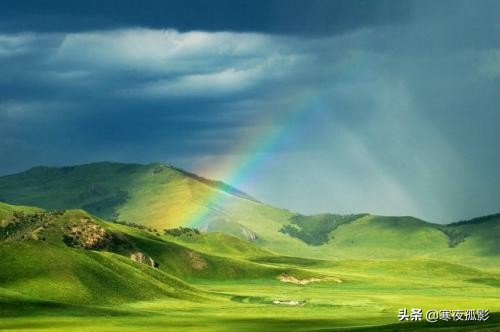 雨天的早晨散文随笔,雨天忧伤的散文随笔