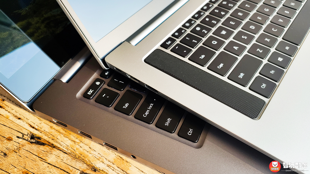 荣耀MagicBookPro锐龙版评测:集显比肩独显,价格比小米更香