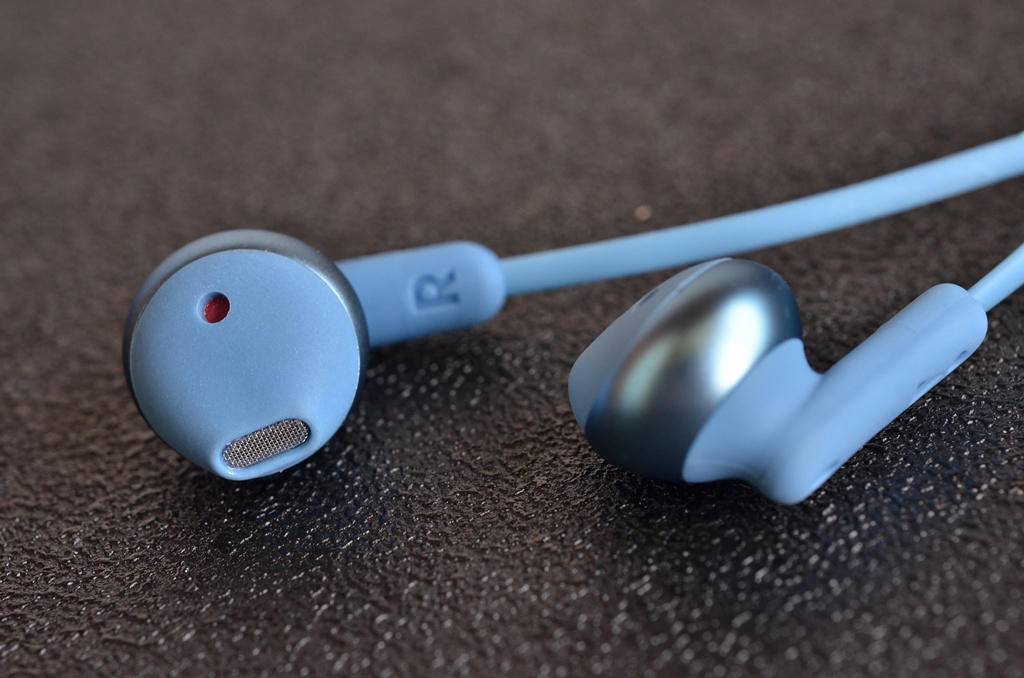 jbl官方正品蓝牙耳机,jbltune215bt耳机测评视频