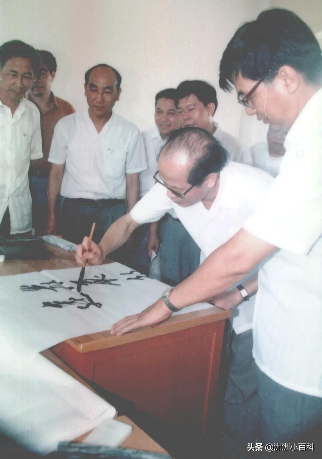 新兴县华侨中学学校介绍,新兴华侨中学历史