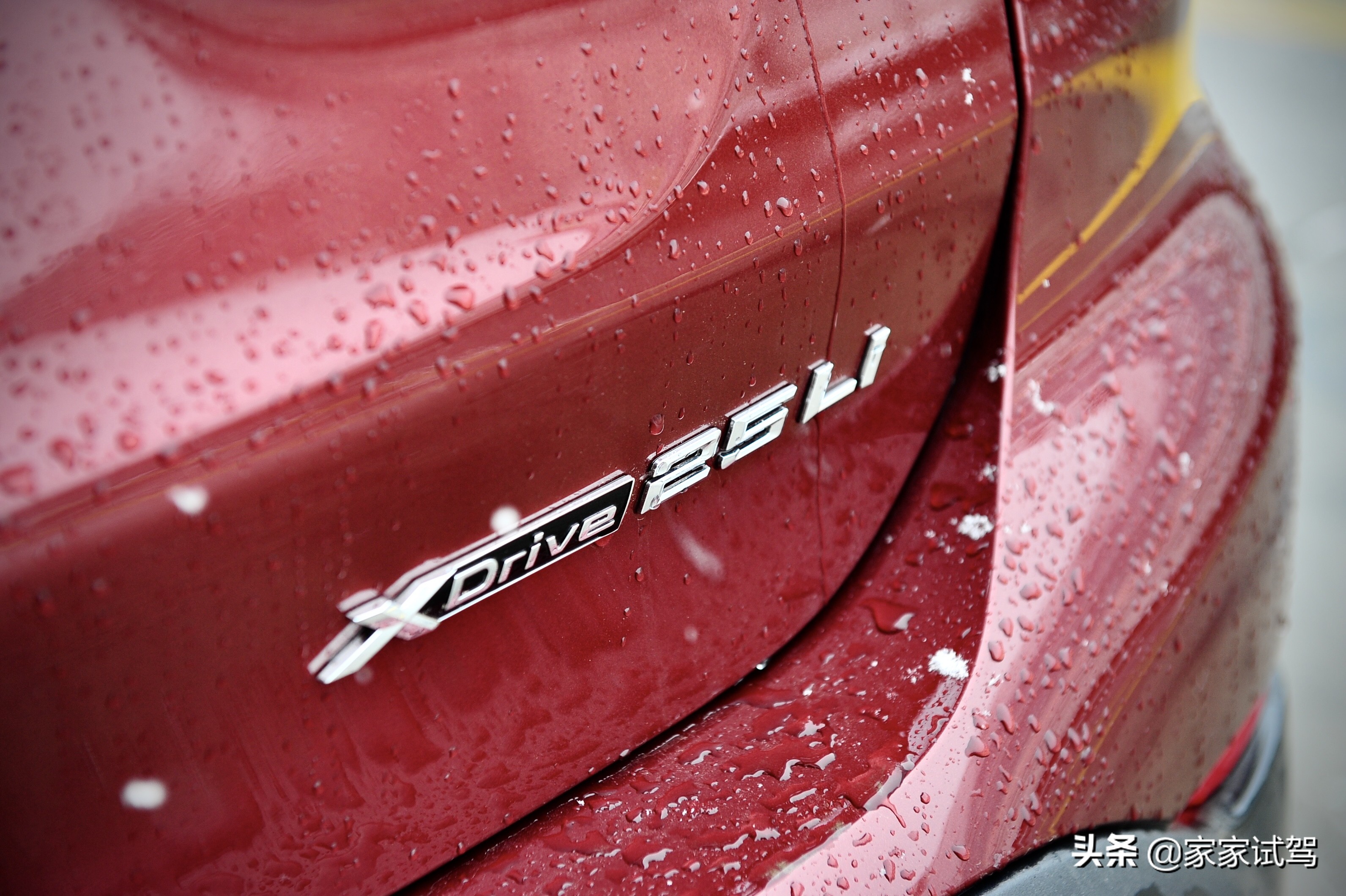 当新BMWX1遇见奔驰GLB，论一台紧凑型SUV该有的样子