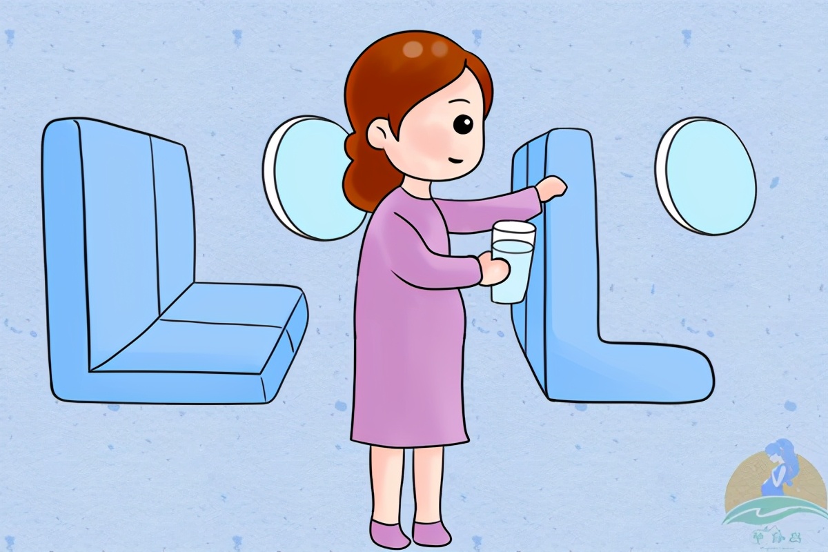 孕妈妈多少周就不可以坐飞机了,过了三个月孕妈妈可以坐飞机吗