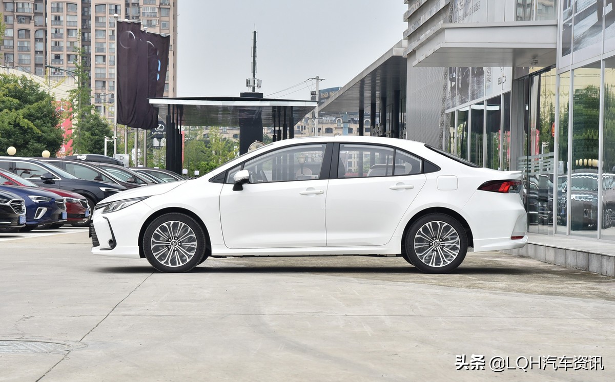 1.6l轩逸和1.2t卡罗拉哪个油耗低,14代轩逸1.6和卡罗拉1.8t动力对比