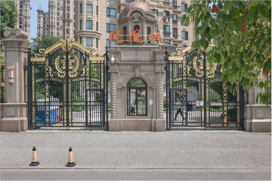 3年拍了400多个小区大门!温州这个摄影师这样说