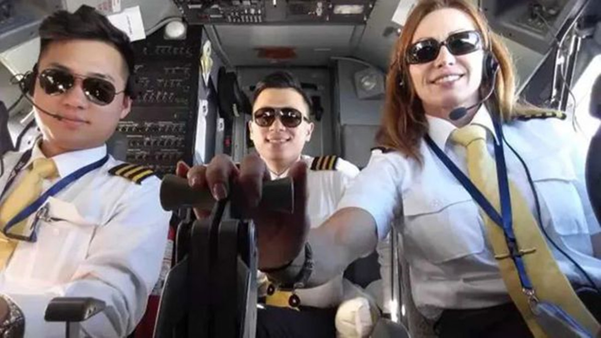 美籍机长金贝丽还在祥鹏航空吗,金贝丽退休了吗