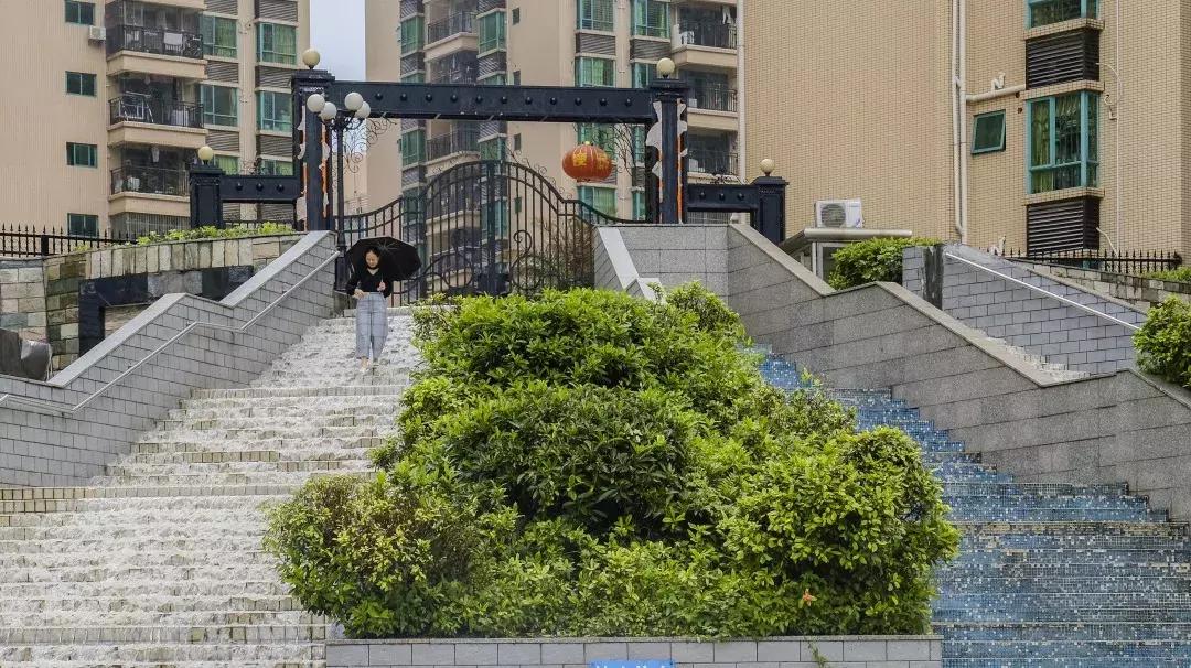 对不起我要去昭通了,对不起我要去西安了