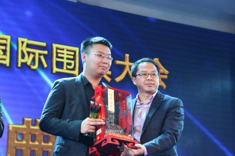 柯洁对朴廷桓围棋名局精解,柯洁围棋连笑