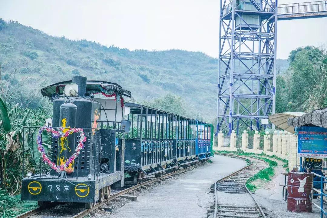 重庆洋人街游乐园大家还记得它吗,重庆洋人街游乐场一飞冲天