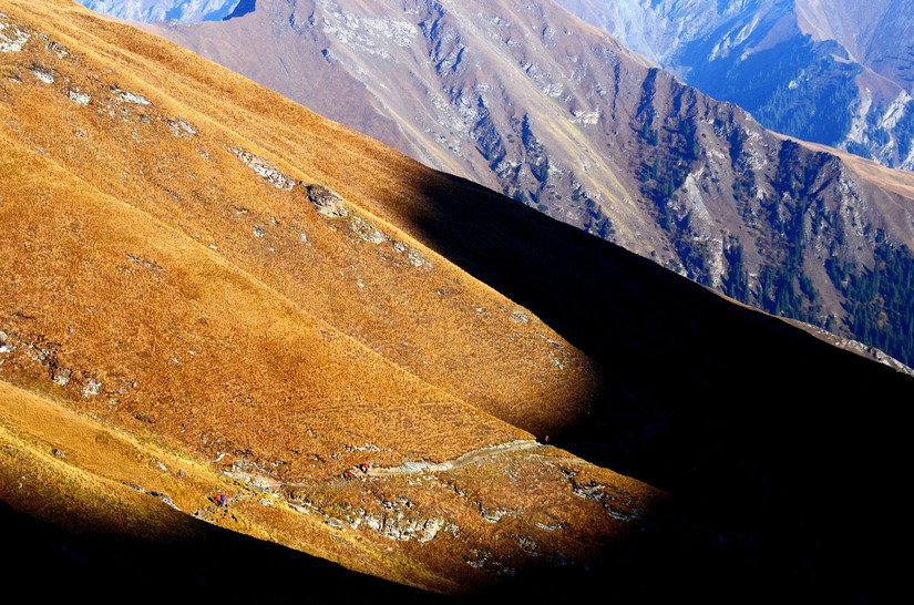 走在通往天堂的路上,走在离天堂很近的地方
