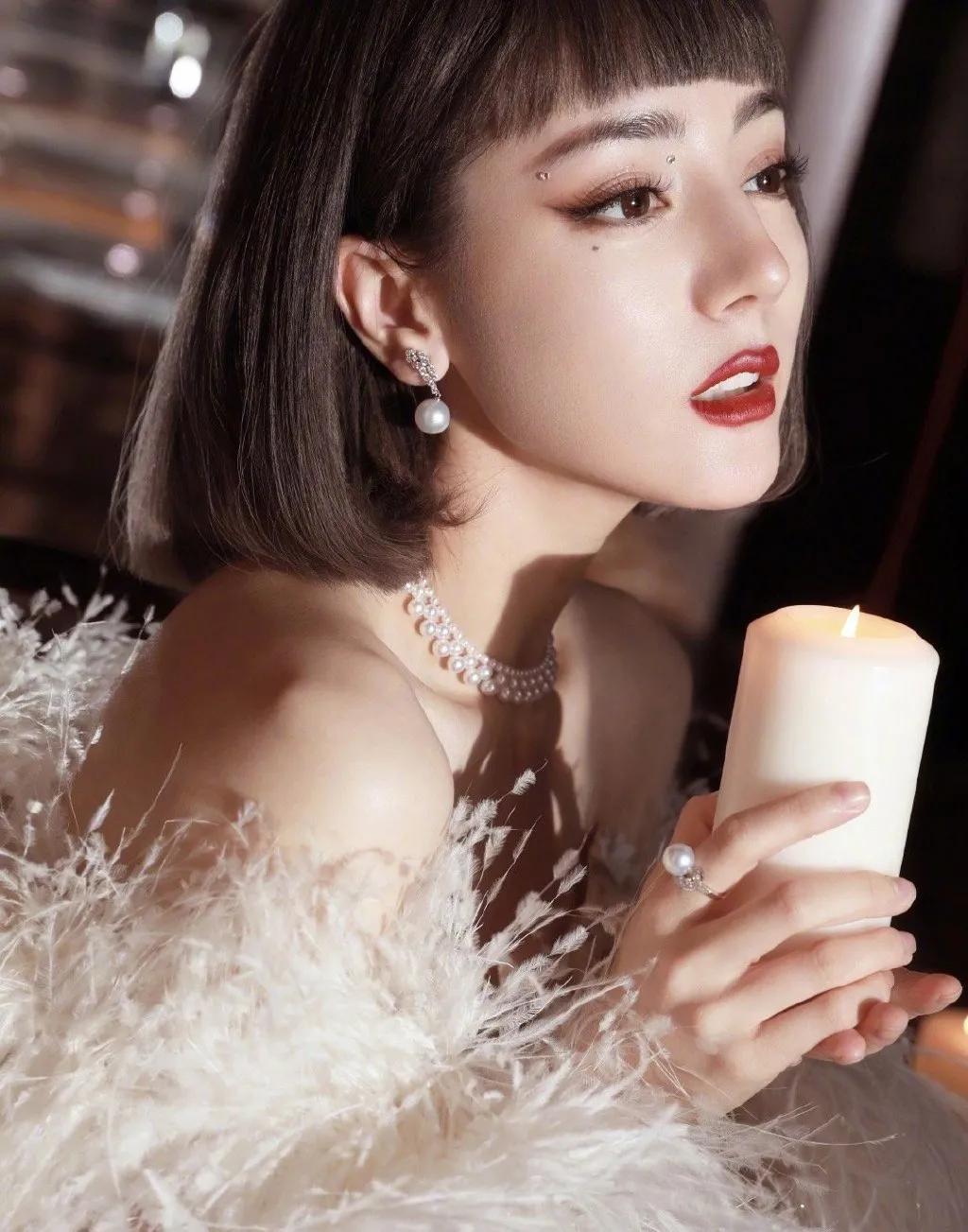 除了优雅贵气,珍珠还能休闲、叛逆、又嘻哈?