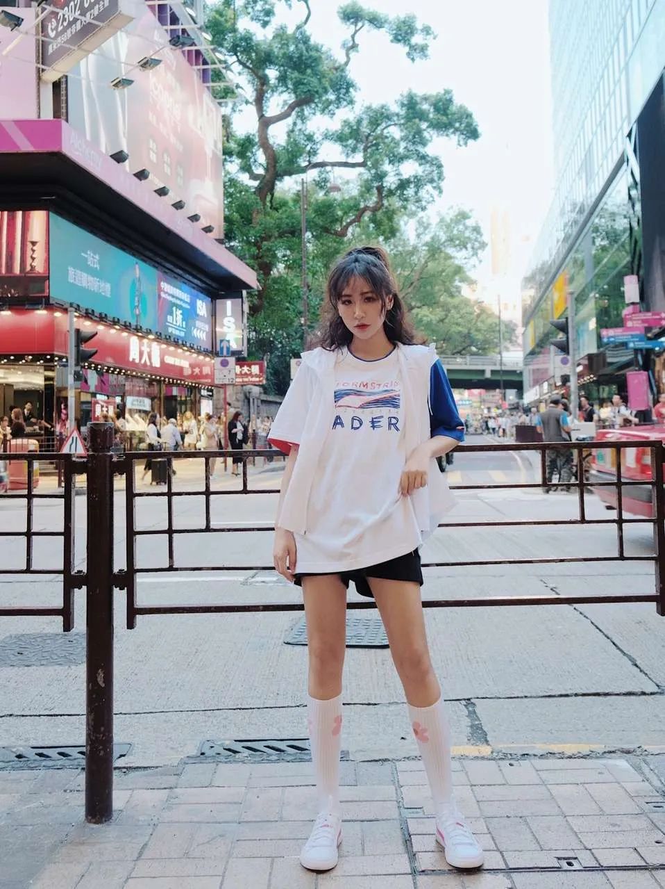 穿搭小心机网袜,夏季新款十字花潮袜